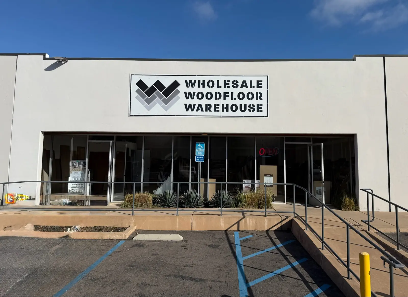 Wholesale Woodfloor Warehouse storefront in Sacramento